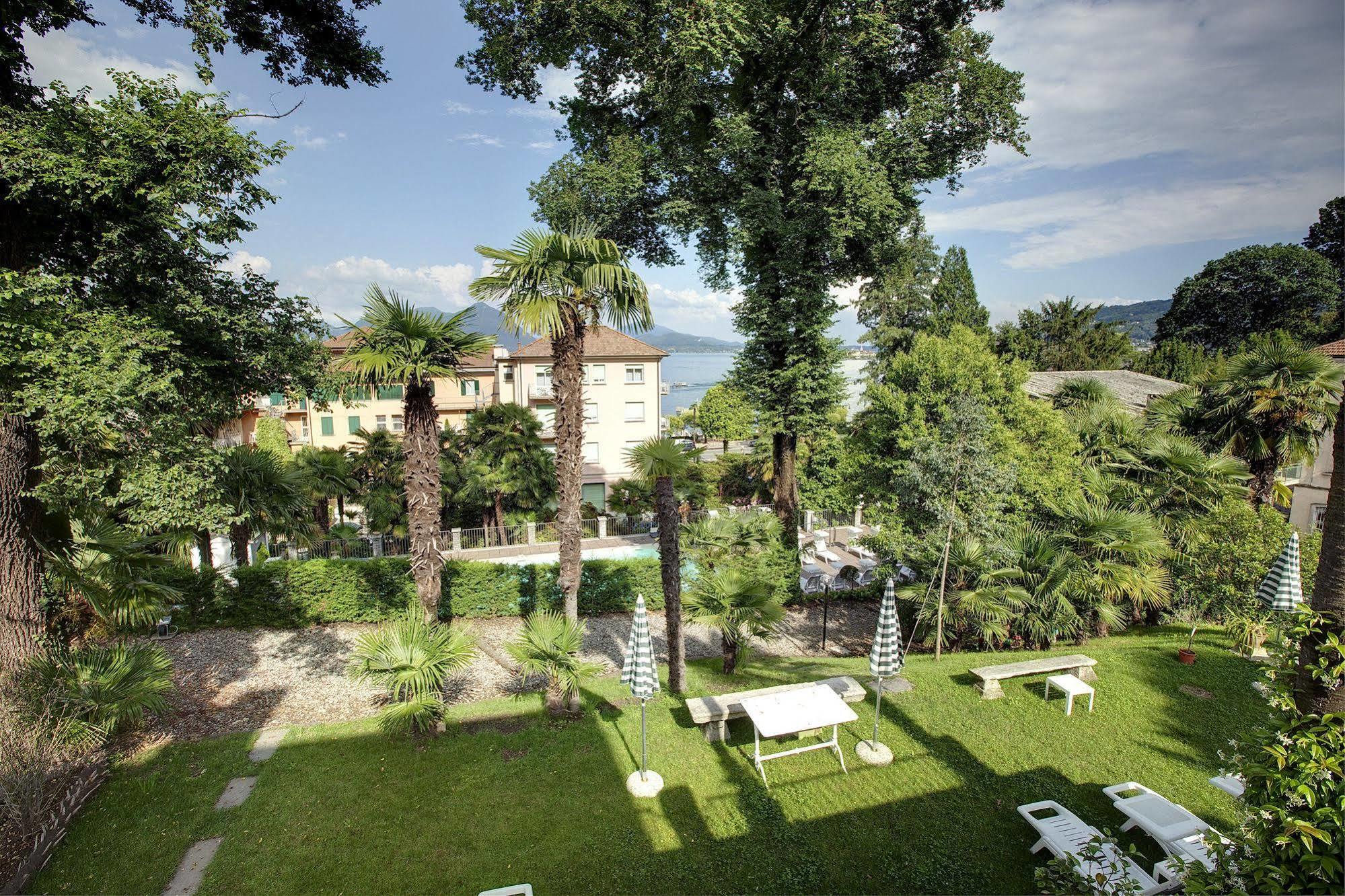 Hotel Beau Rivage Baveno Exterior foto